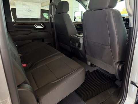 New Sterling Gray Metallic 2026 Chevrolet Silverado 2500HD LT 4WD - photo 18 - Stock #261402