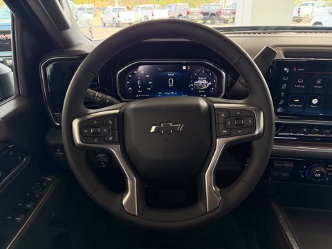 New Sterling Gray Metallic 2026 Chevrolet Silverado 2500HD LT 4WD - photo 19 - Stock #261402