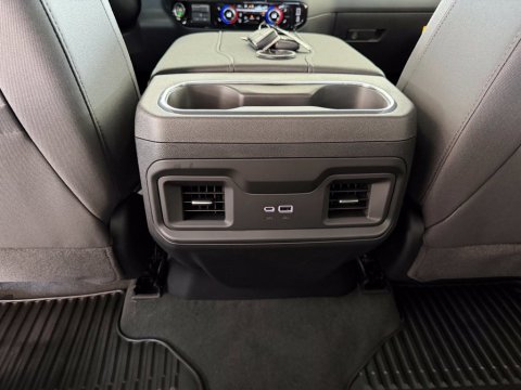 New Sterling Gray Metallic 2026 Chevrolet Silverado 2500HD LT 4WD - photo 22 - Stock #261402