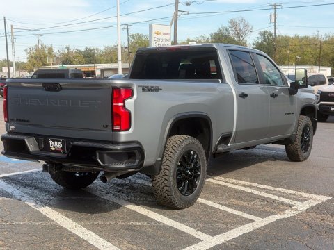 New Sterling Gray Metallic 2026 Chevrolet Silverado 2500HD LT 4WD - photo 8 - Stock #261402