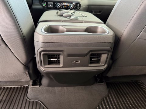 New Summit White 2026 Chevrolet Silverado 2500HD LT 4WD - photo 22 - Stock #261401