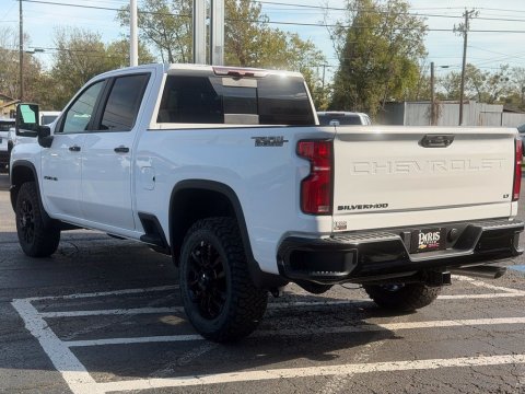 New Summit White 2026 Chevrolet Silverado 2500HD LT 4WD - photo 9 - Stock #261401