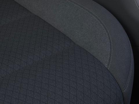 New Summit White 2026 Chevrolet Silverado 2500HD LT 4WD - photo 21 - Stock #260827