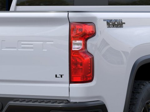 New Summit White 2026 Chevrolet Silverado 2500HD LT 4WD - photo 11 - Stock #261326
