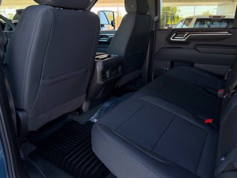 New Lakeshore Blue Metallic 2026 Chevrolet Silverado 2500HD LT 4WD - photo 14 - Stock #261238