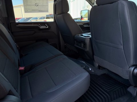 New Lakeshore Blue Metallic 2026 Chevrolet Silverado 2500HD LT 4WD - photo 17 - Stock #261238