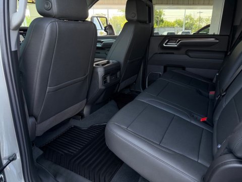 New Sterling Gray Metallic 2026 Chevrolet Silverado 2500HD LT 4WD - photo 14 - Stock #261153