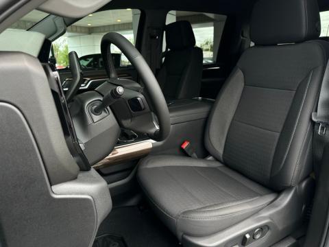 New Lakeshore Blue Metallic 2026 Chevrolet Silverado 2500HD LT 4WD - photo 12 - Stock #261010