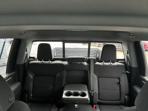 New Lakeshore Blue Metallic 2026 Chevrolet Silverado 2500HD LT 4WD - photo 25 - Stock #261010