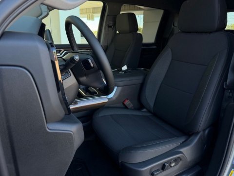 New Sterling Gray Metallic 2026 Chevrolet Silverado 2500HD LT 4WD - photo 11 - Stock #261279