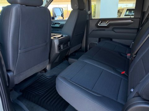New Sterling Gray Metallic 2026 Chevrolet Silverado 2500HD LT 4WD - photo 13 - Stock #261279