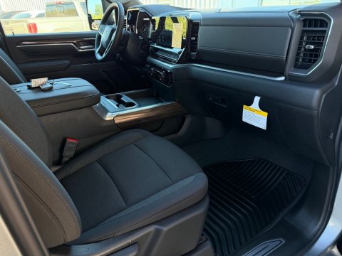 New Sterling Gray Metallic 2026 Chevrolet Silverado 2500HD LT 4WD - photo 14 - Stock #261279