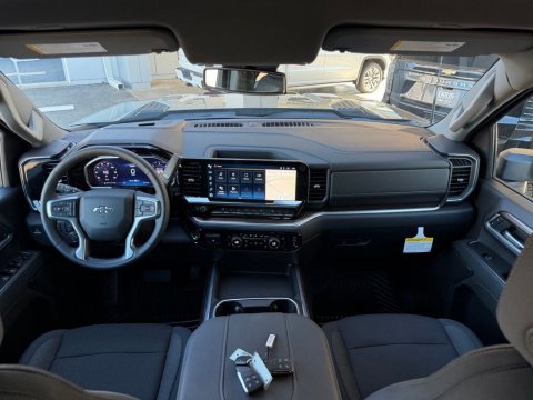 New Sterling Gray Metallic 2026 Chevrolet Silverado 2500HD LT 4WD - photo 18 - Stock #261279