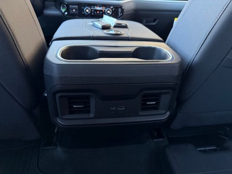 New Sterling Gray Metallic 2026 Chevrolet Silverado 2500HD LT 4WD - photo 20 - Stock #261279