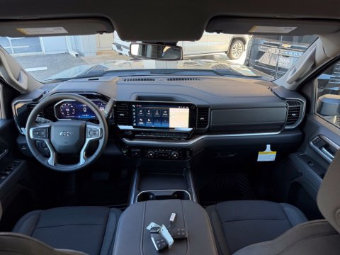 New Sterling Gray Metallic 2026 Chevrolet Silverado 2500HD LT 4WD - photo 19 - Stock #261279