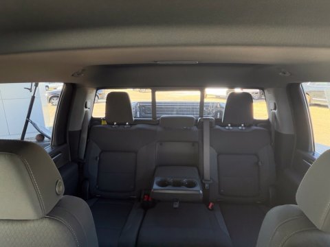 New Sterling Gray Metallic 2026 Chevrolet Silverado 2500HD LT 4WD - photo 25 - Stock #261279