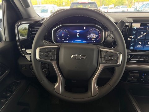 New Black 2026 Chevrolet Silverado 2500HD LTZ 4WD - photo 17 - Stock #261301