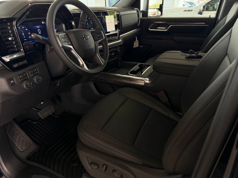 New Black 2026 Chevrolet Silverado 2500HD LTZ 4WD - photo 8 - Stock #261301