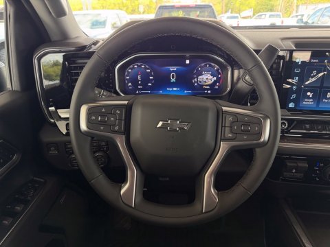 New Black 2026 Chevrolet Silverado 2500HD LTZ 4WD - photo 18 - Stock #261301