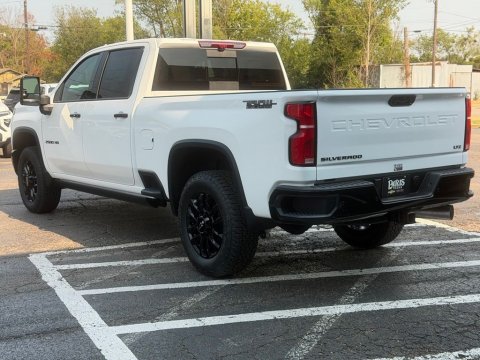 New Summit White 2026 Chevrolet Silverado 2500HD LTZ 4WD - photo 8 - Stock #261237