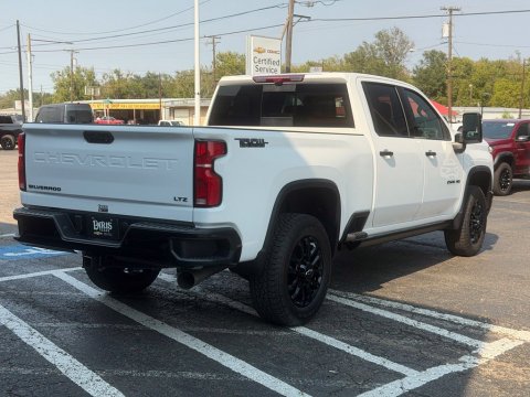 New Summit White 2026 Chevrolet Silverado 2500HD LTZ 4WD - photo 8 - Stock #261237