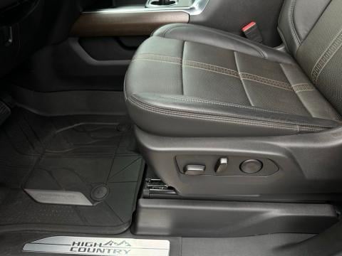 Certified Pre-Owned Black 2025 Chevrolet Silverado 2500HD High Country 4WD - photo 12 - Stock #B5591