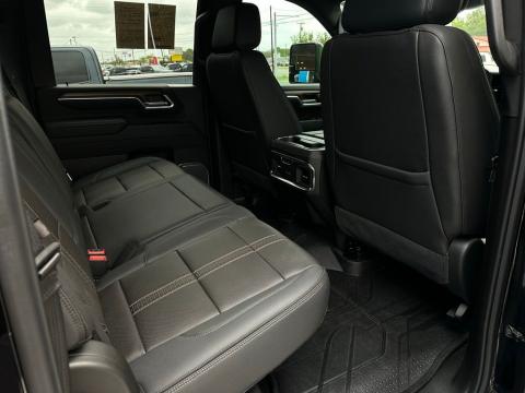 Certified Pre-Owned Black 2025 Chevrolet Silverado 2500HD High Country 4WD - photo 18 - Stock #B5591