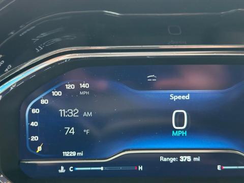 Certified Pre-Owned Black 2025 Chevrolet Silverado 2500HD High Country 4WD - photo 23 - Stock #B5591