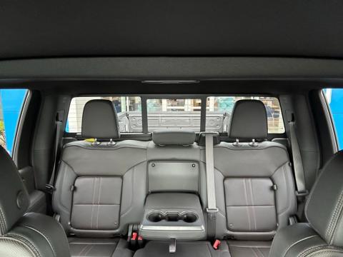 Certified Pre-Owned Black 2025 Chevrolet Silverado 2500HD High Country 4WD - photo 26 - Stock #B5591