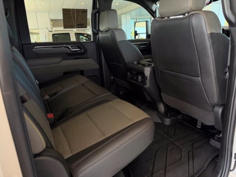 Pre-Owned White Sands 2026 Chevrolet Silverado 2500HD ZR2 4WD - photo 18 - Stock #261275A