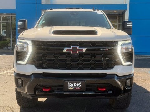 Pre-Owned White Sands 2026 Chevrolet Silverado 2500HD ZR2 4WD - photo 2 - Stock #261275A