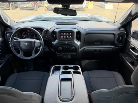 Pre-Owned Summit White 2022 Chevrolet Silverado 2500HD Custom 4WD - photo 21 - Stock #261051A