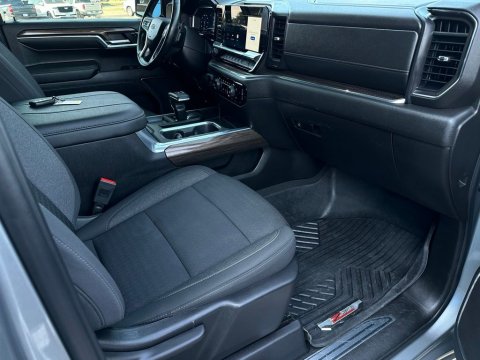 Pre-Owned Sterling Gray Metallic 2023 Chevrolet Silverado 1500 RST 4WD - photo 16 - Stock #260739A