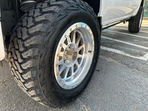 Pre-Owned Summit White 2024 Chevrolet Silverado 1500 RST 4WD - photo 9 - Stock #260741A