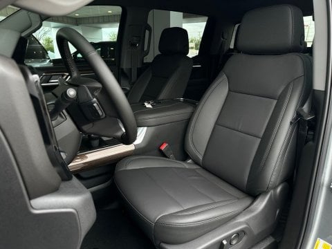 New Sterling Gray Metallic 2026 Chevrolet Silverado 1500 LT 4WD - photo 12 - Stock #261089