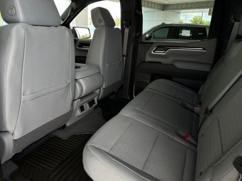New Summit White 2026 Chevrolet Silverado 1500 LT 4WD - photo 14 - Stock #261050