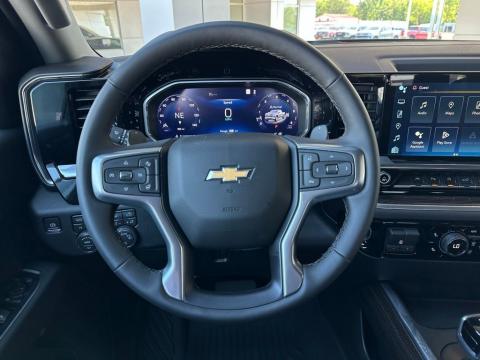New Black 2026 Chevrolet Silverado 1500 LT 4WD - photo 30 - Stock #260980