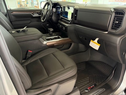 New Sterling Gray Metallic 2026 Chevrolet Silverado 1500 RST 4WD - photo 15 - Stock #261256