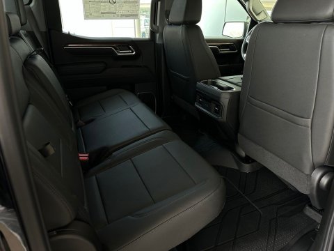 New Black 2026 Chevrolet Silverado 1500 RST 4WD - photo 17 - Stock #261073