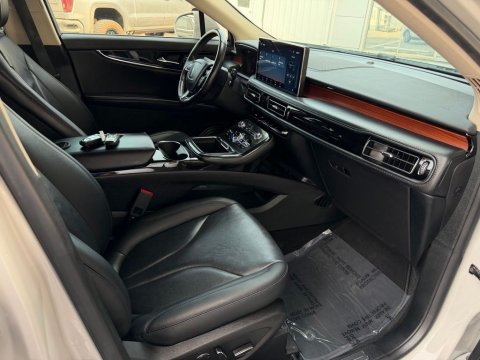 Certified Pre-Owned Pearl Metallic 2022 Lincoln Nautilus Reserve FWD - photo 17 - Stock #261213A