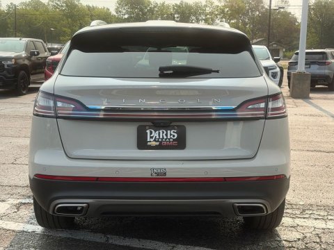 Certified Pre-Owned Pearl Metallic 2022 Lincoln Nautilus Reserve FWD - photo 5 - Stock #261213A