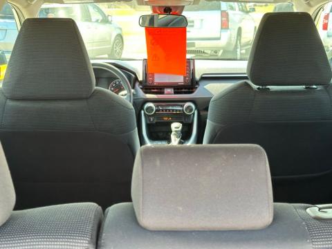 Pre-Owned Magnetic Gray Metallic 2020 Toyota RAV4 LE FWD - photo 9 - Stock #X2415