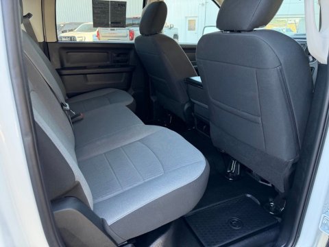 Certified Pre-Owned Bright White Clearcoat 2023 Ram 1500 Classic Tradesman 4WD - photo 18 - Stock #261205A