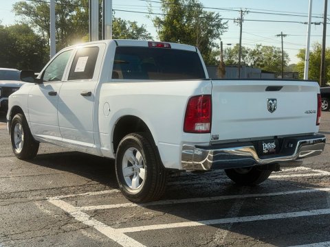 Certified Pre-Owned Bright White Clearcoat 2023 Ram 1500 Classic Tradesman 4WD - photo 8 - Stock #261205A