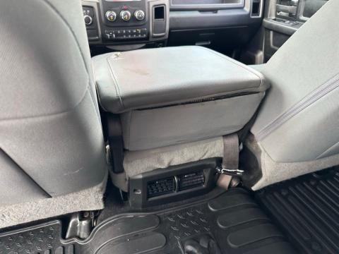 Pre-Owned Flame Red Clearcoat 2018 Ram 2500 Tradesman 4WD - photo 22 - Stock #X2476