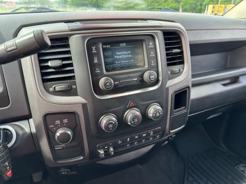 Pre-Owned Flame Red Clearcoat 2018 Ram 2500 Tradesman 4WD - photo 24 - Stock #X2476