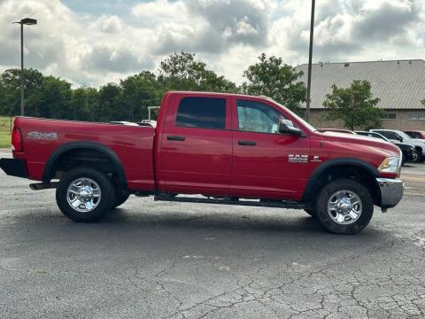 Pre-Owned Flame Red Clearcoat 2018 Ram 2500 Tradesman 4WD - photo 4 - Stock #X2476
