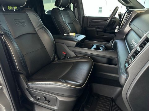 Pre-Owned Ceramic Gray Clearcoat 2024 Ram 2500 Rebel 4WD - photo 17 - Stock #261138A