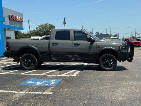 Pre-Owned Ceramic Gray Clearcoat 2024 Ram 2500 Rebel 4WD - photo 4 - Stock #261138A
