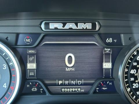 Pre-Owned Billet Silver Metallic Clearcoat 2024 Ram 2500 Laramie 4WD - photo 23 - Stock #A1065